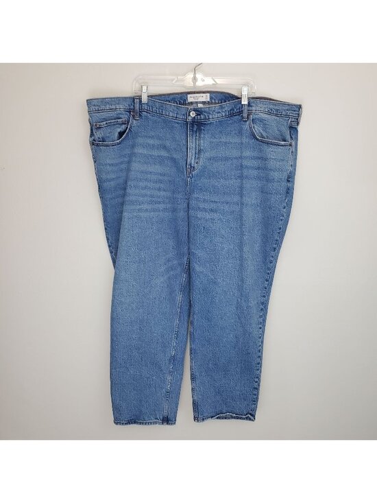 Abercrombie & Fitch Denim - Abercrombie & Fitch Curve Love The Straight Mid Rise jeans